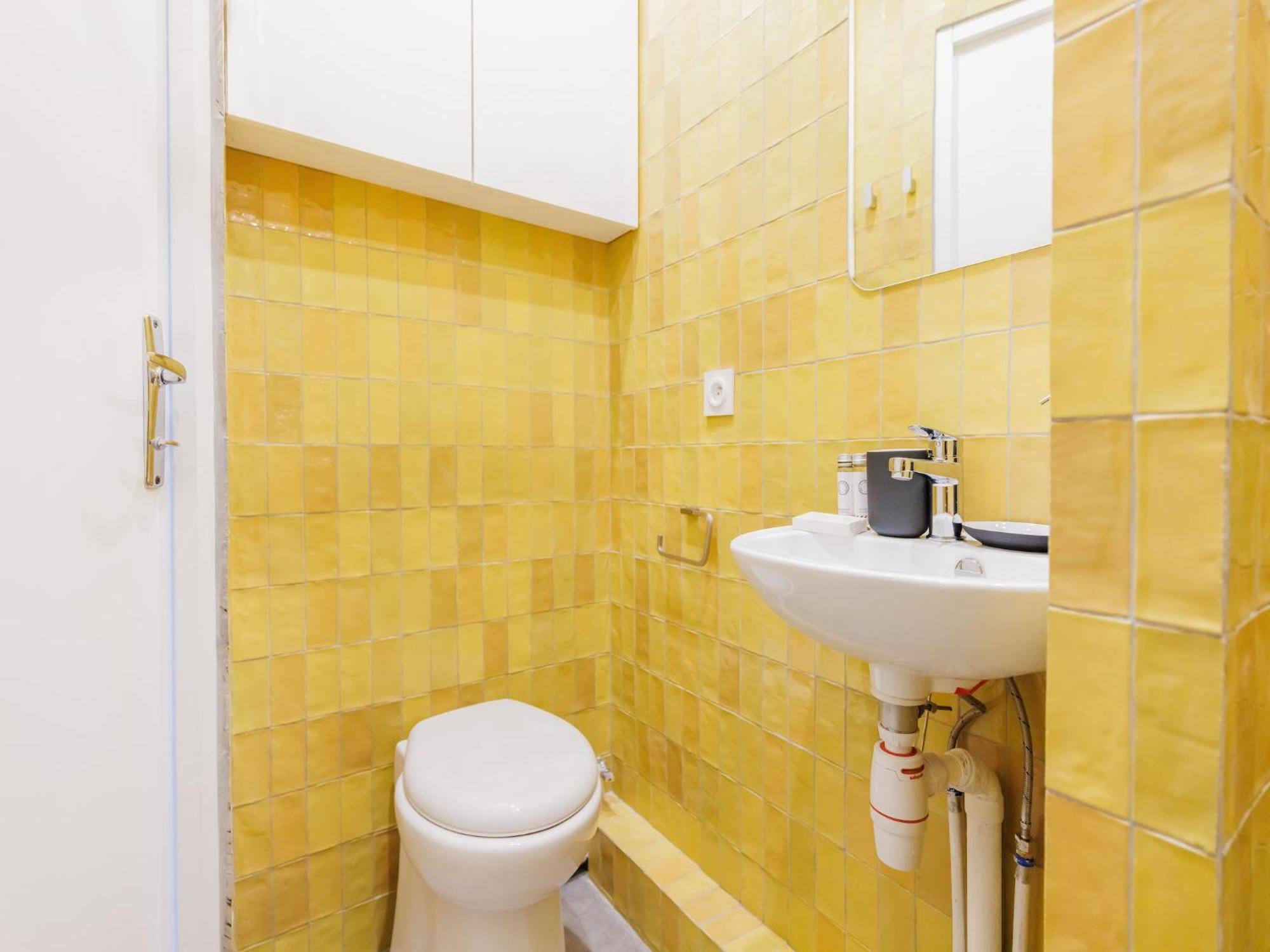 Cozy Renovated Rue Bugeaud Appartamento *